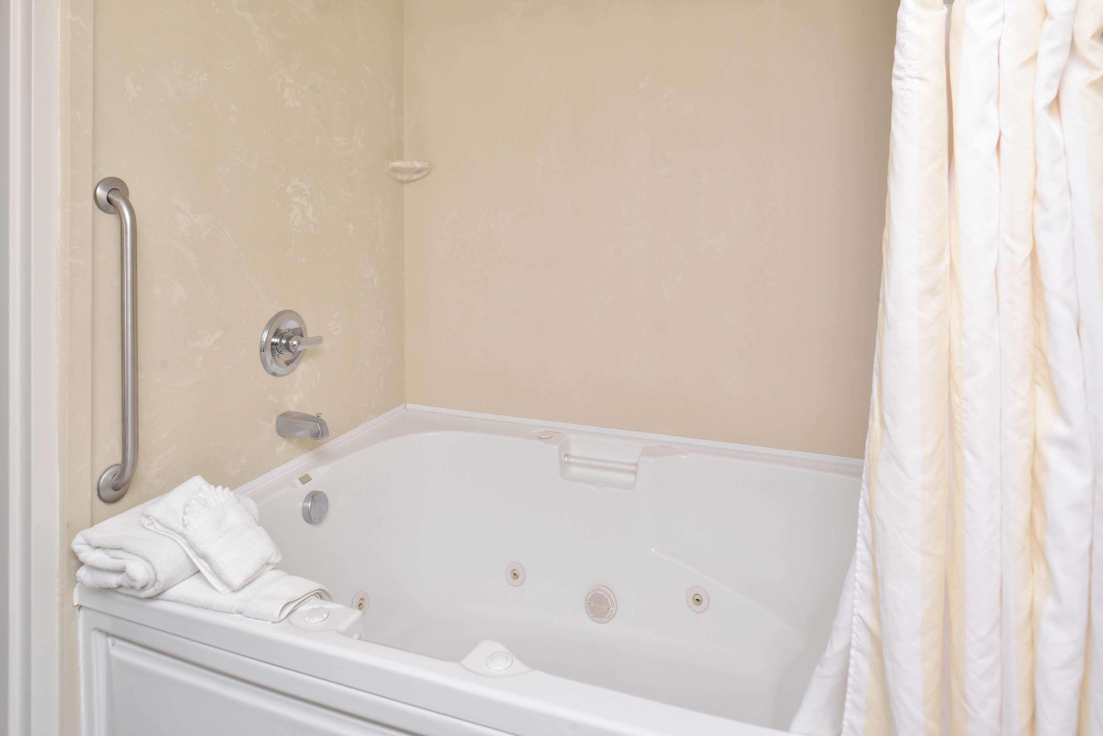Hilton Garden Inn Indianapolis/Carmel Ngoại thất bức ảnh