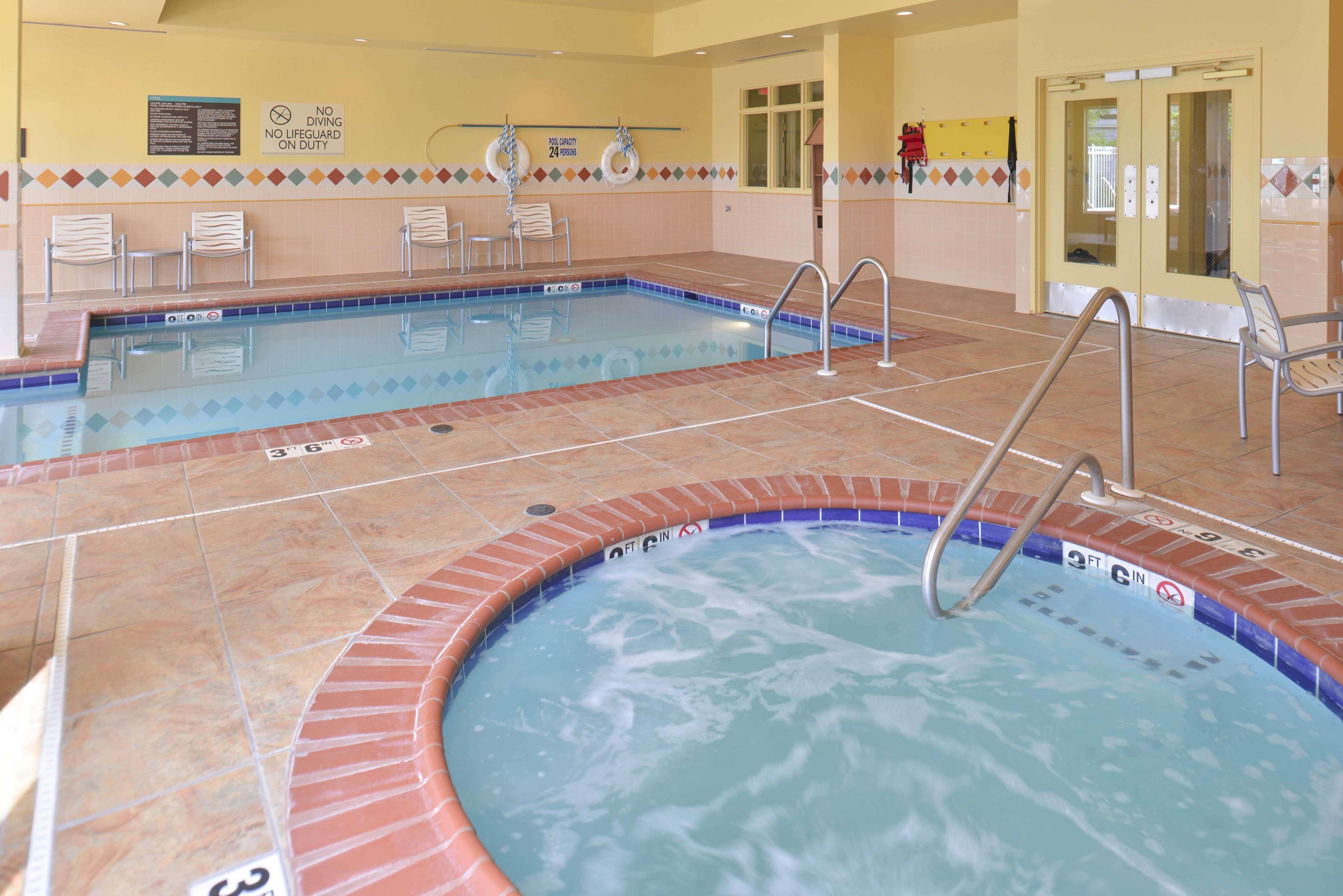 Hilton Garden Inn Indianapolis/Carmel Ngoại thất bức ảnh