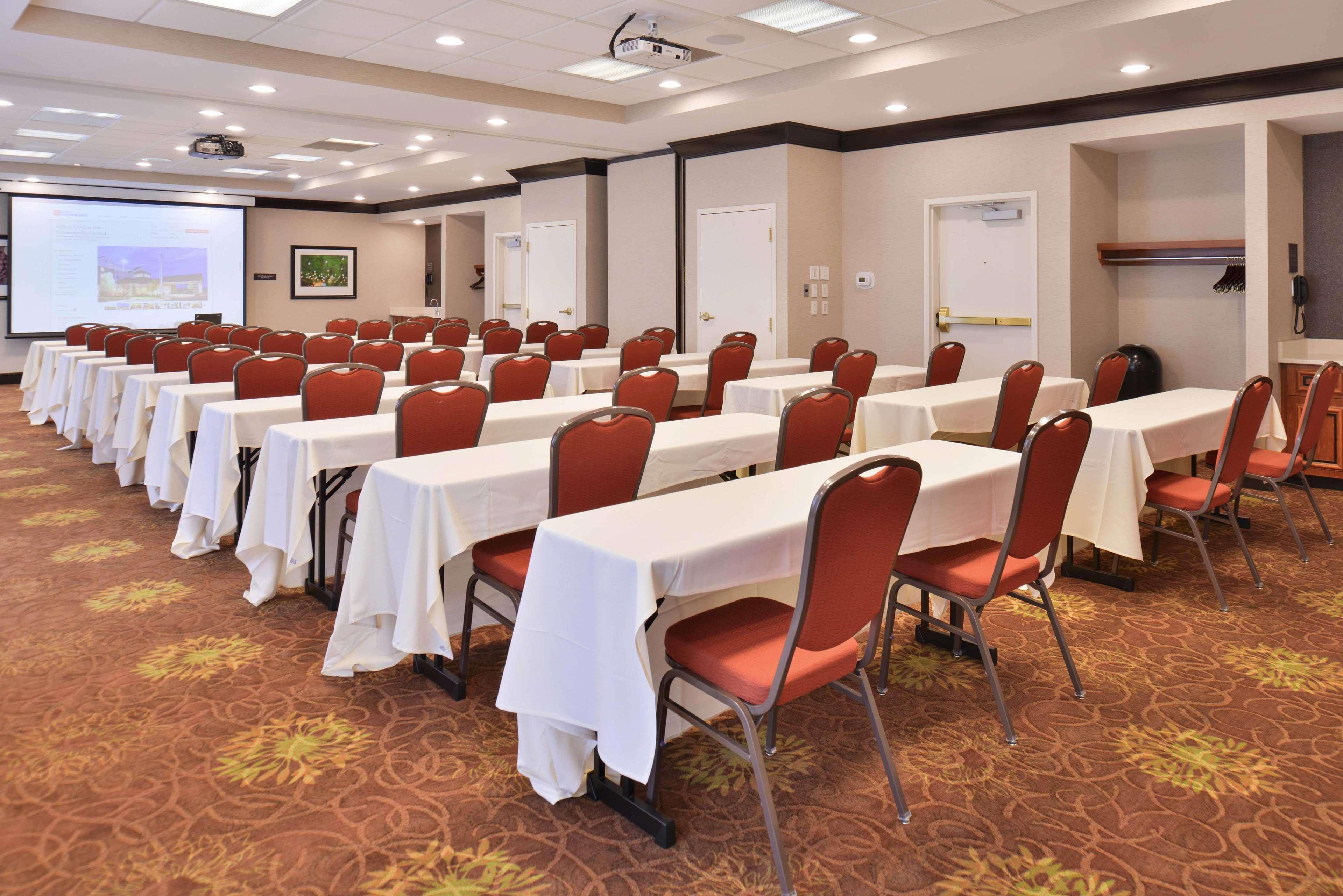 Hilton Garden Inn Indianapolis/Carmel Ngoại thất bức ảnh