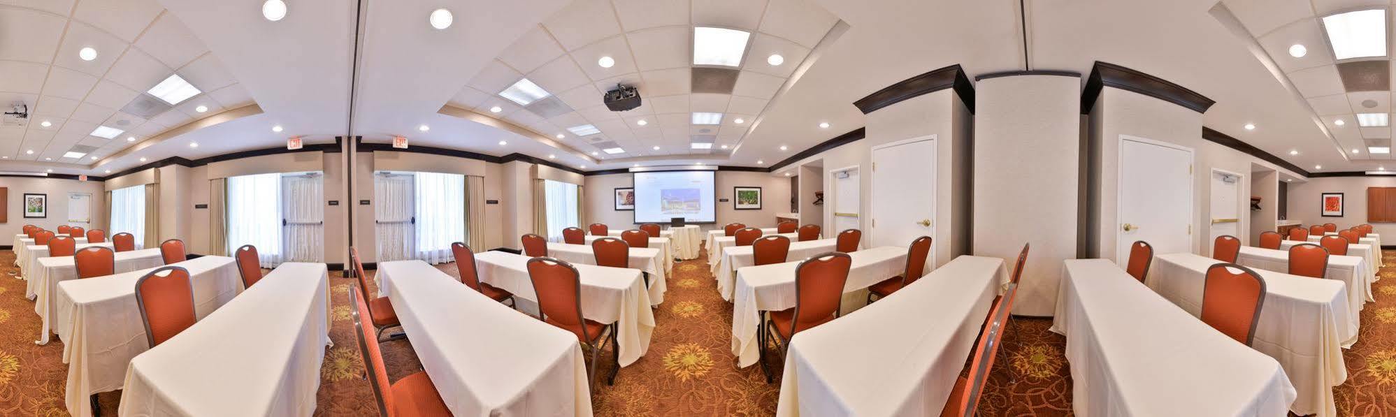 Hilton Garden Inn Indianapolis/Carmel Ngoại thất bức ảnh